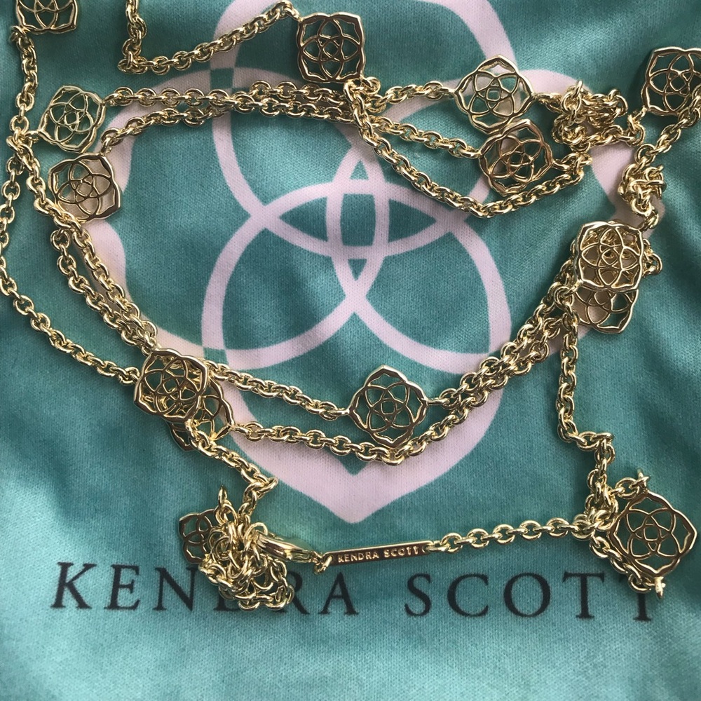 Never worn!! Like new condition